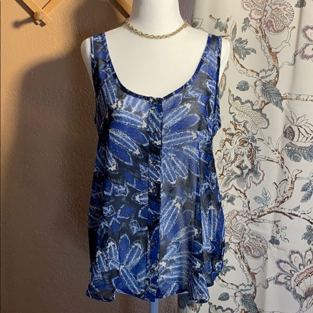 Patterson J. Kincaid Sheer Feather Design Tank